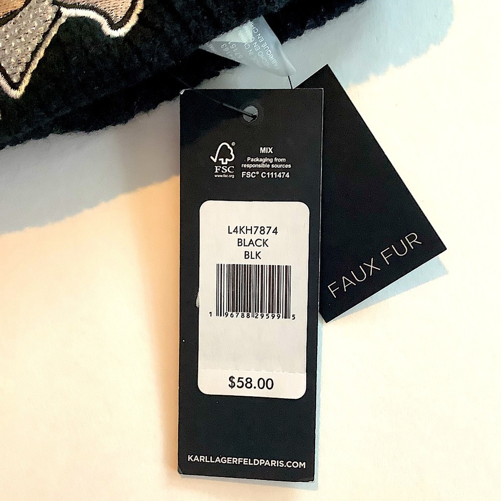 Karl Lagerfeld Black Pom-Pom Beanie Hat Faux Fur New - Picture 4 of 4